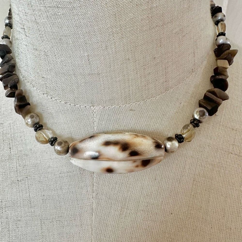 Handpicked lexington sterling silver  Golden coral and shell necklace